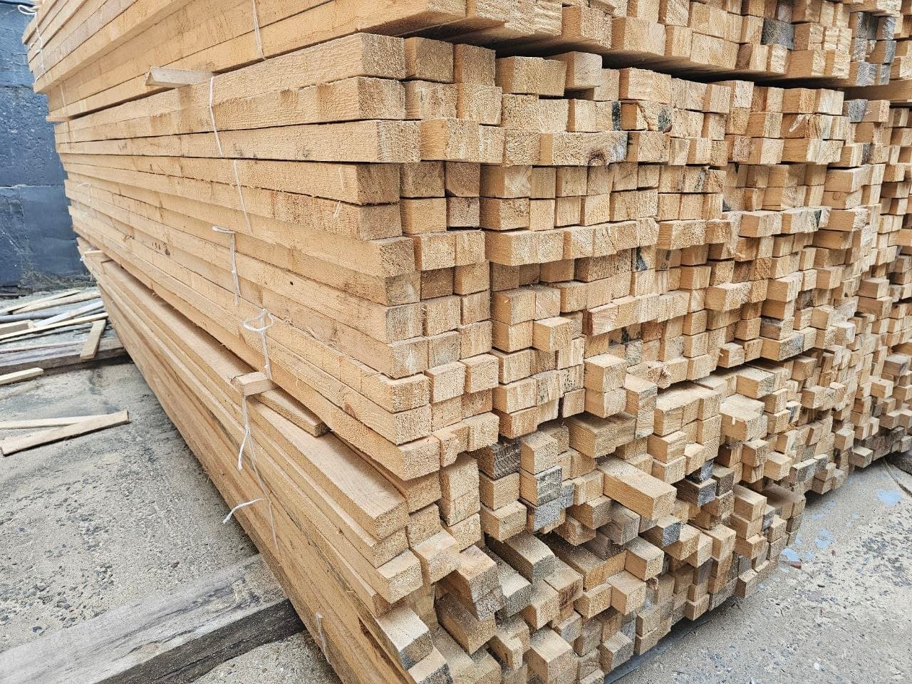 Брусок 50*40*3000 мм. Обрезной, хвоя, 1 сорт